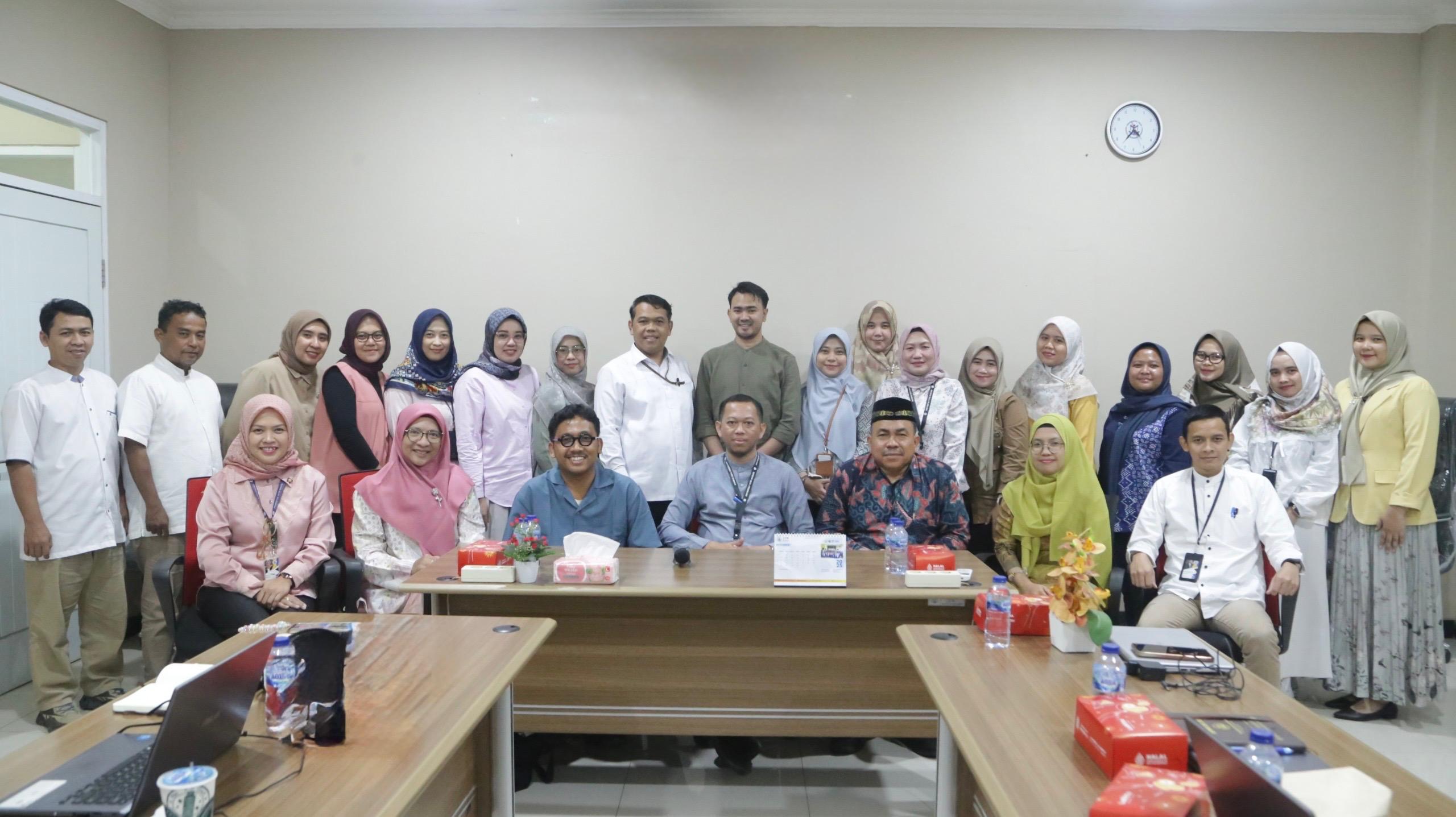 Yosh yapon porno aktrisalari royxati Orgazm marafon onlayn video